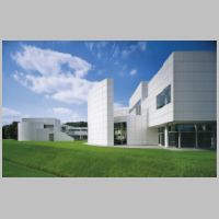 Richard Meier, Schwendi, Weishaupt-Forum, Bild Weishaupt AG, photo on best-of-90s.moderne-regional.de.jpg